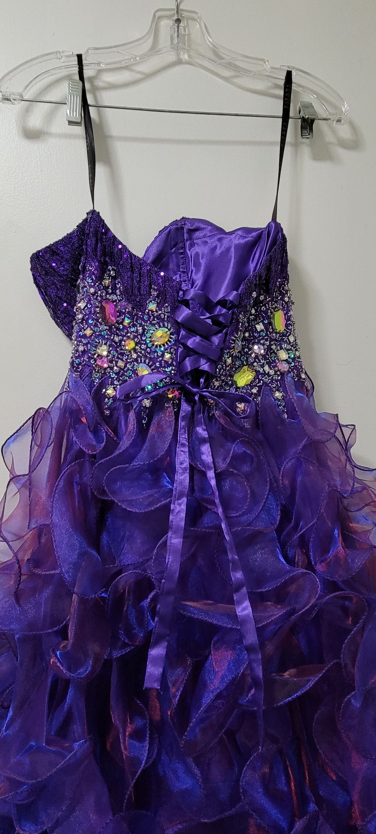 Size 2 Lace Purple Ball Gown on Queenly