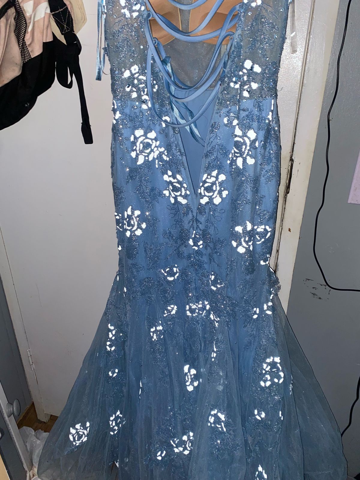 Morrell Maxie Size 4 Prom Blue Mermaid Dress on Queenly