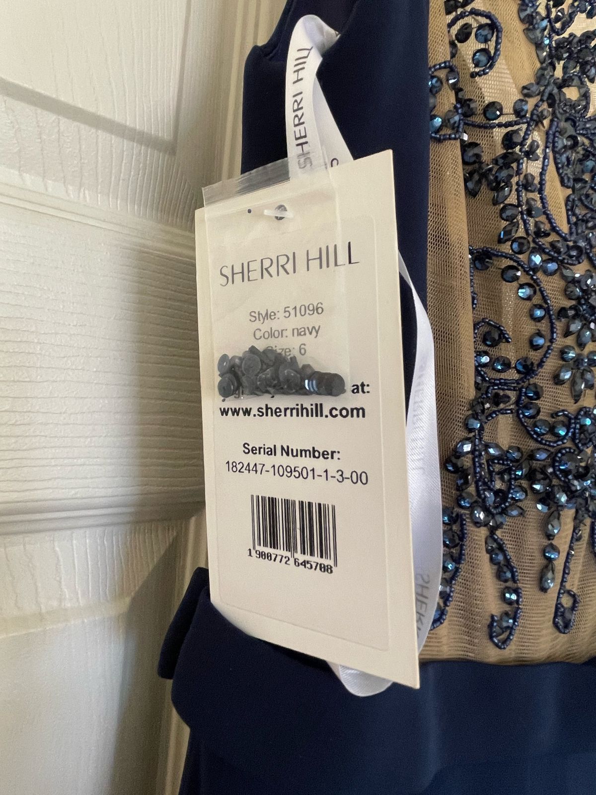 Sherri Hill Size 6 Prom Plunge Sequined Navy Blue Mermaid Dress on Queenly
