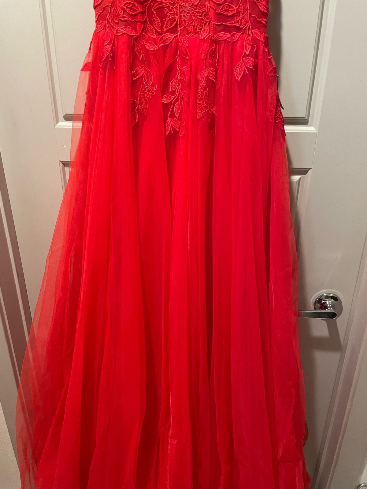 Ladivine Size 4 Prom Red A-line Dress on Queenly