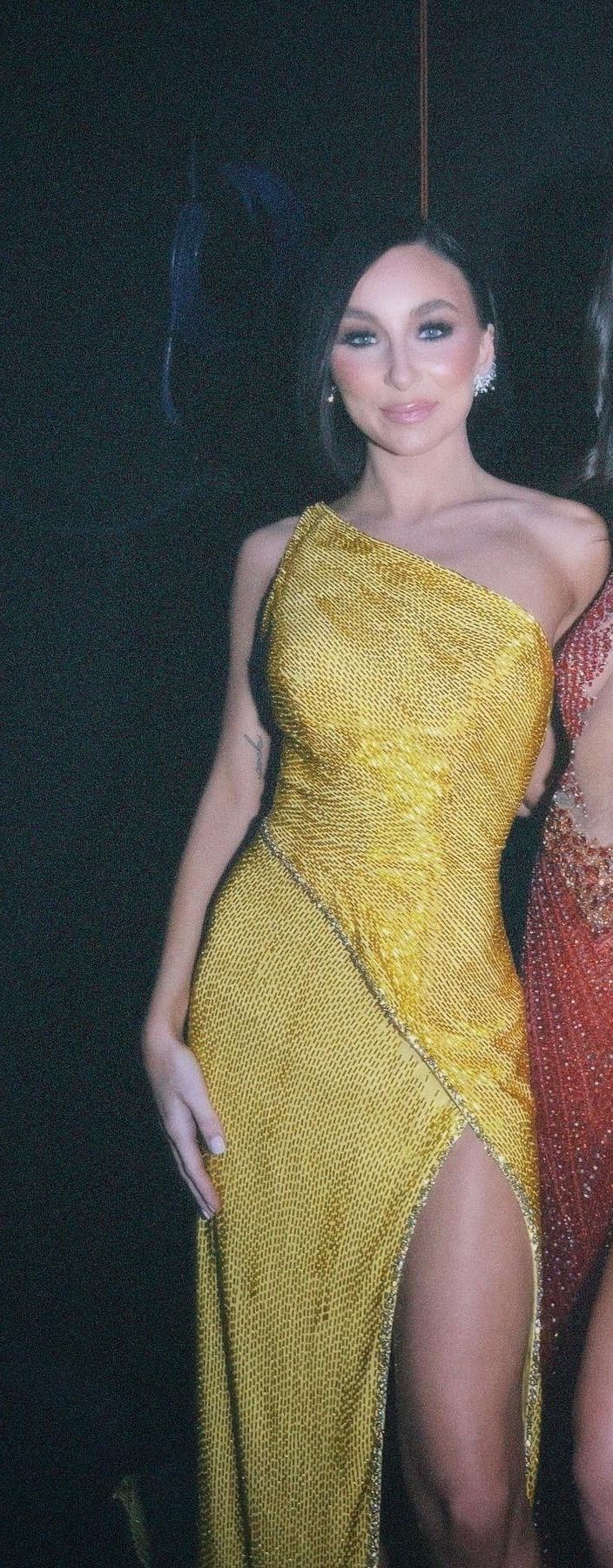 Sherri Hill Size 2 Pageant One Shoulder Sequined Yellow A-line Dress on Queenly