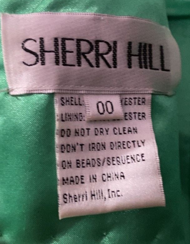 Sherri Hill Size 00 Prom Plunge Sequined Light Green Floor Length Maxi on Queenly