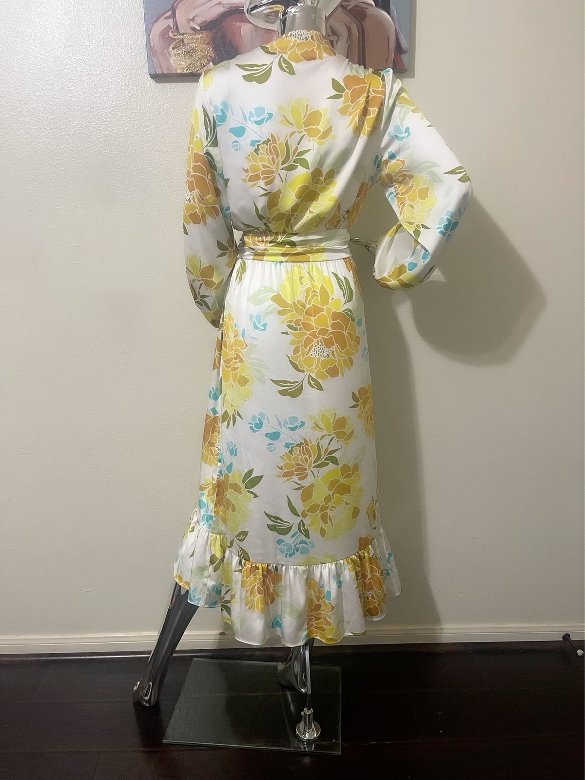 Size 14 Satin Yellow Side Slit Dress on Queenly