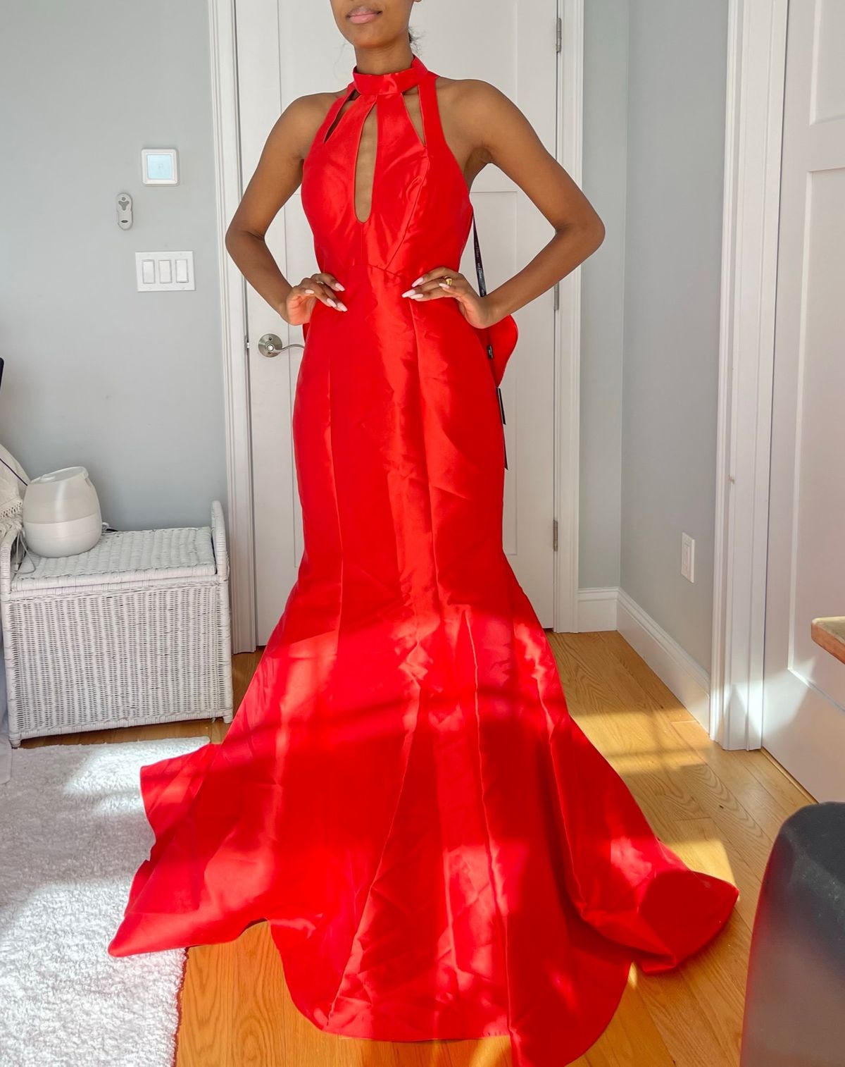 Size 4 Red Ball Gown on Queenly