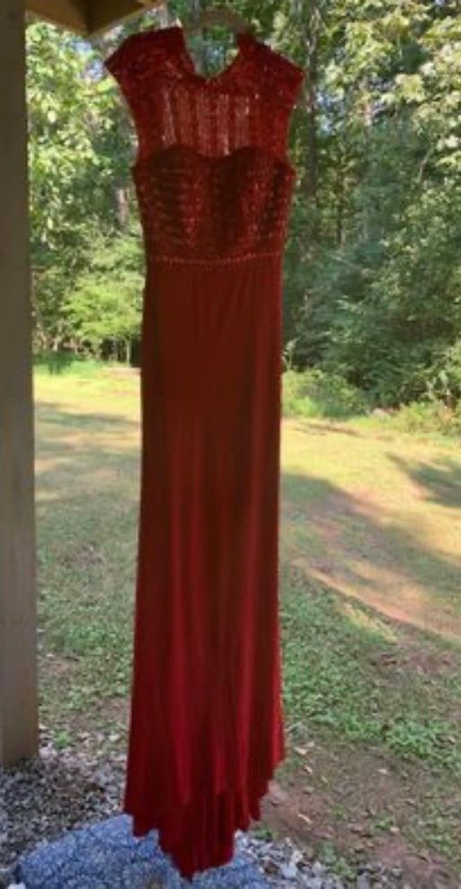 Sherri Hill Size 10 Prom High Neck Sequined Red Floor Length Maxi on Queenly