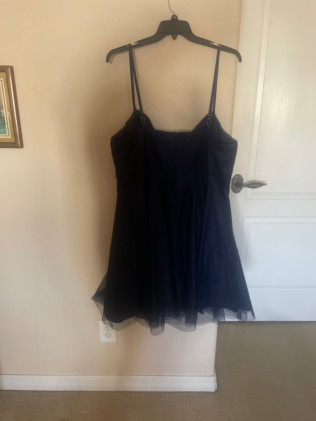 Plus Size 22 Homecoming Navy Blue Ball Gown on Queenly