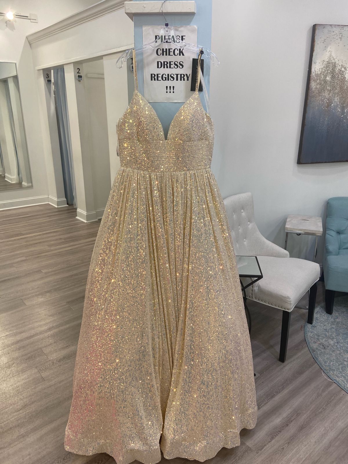 Sherri Hill Plus Size 16 Prom Nude Ball Gown on Queenly