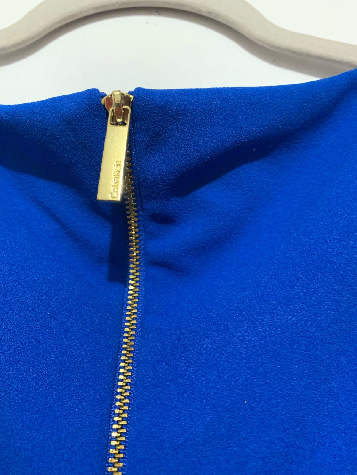 Calvin Klein Size 4 Royal Blue Cocktail Dress on Queenly