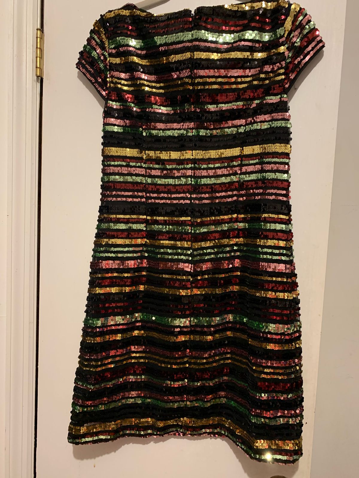 Vince Camuto Size 6 Cap Sleeve Sequined Multicolor Cocktail Dress on Queenly