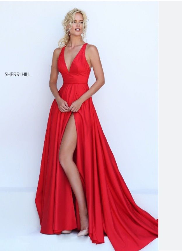 Sherri Hill Size 6 Prom Plunge Red Side Slit Dress on Queenly