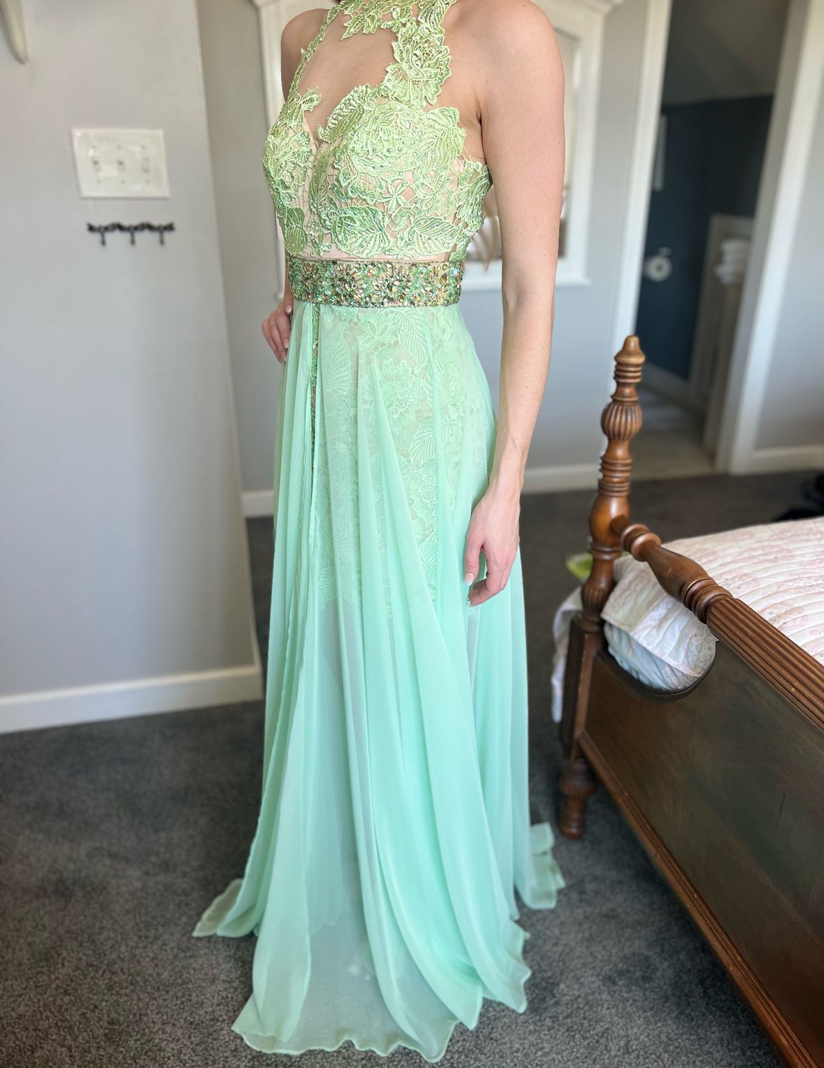 Sherri Hill Size 2 Prom Lace Lime Green Floor Length Maxi on Queenly
