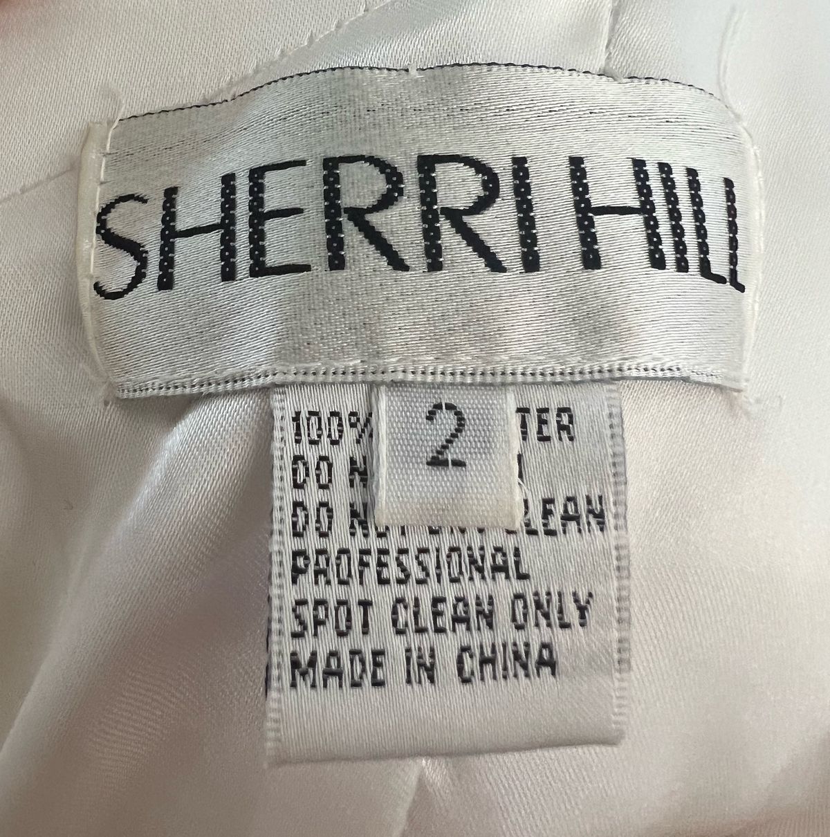 Sherri Hill Size 2 Pageant Cap Sleeve Sequined White Cocktail Dress on Queenly