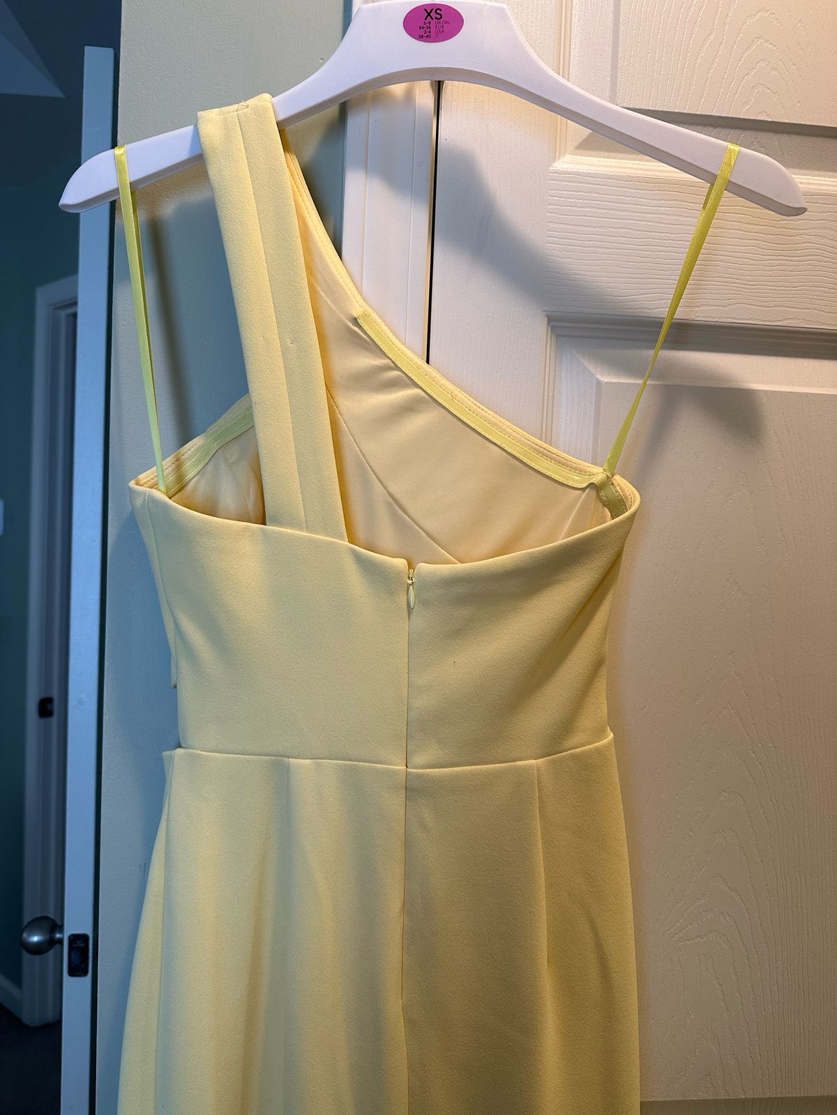 Xscape Size 2 One Shoulder Yellow Side Slit Dress on Queenly