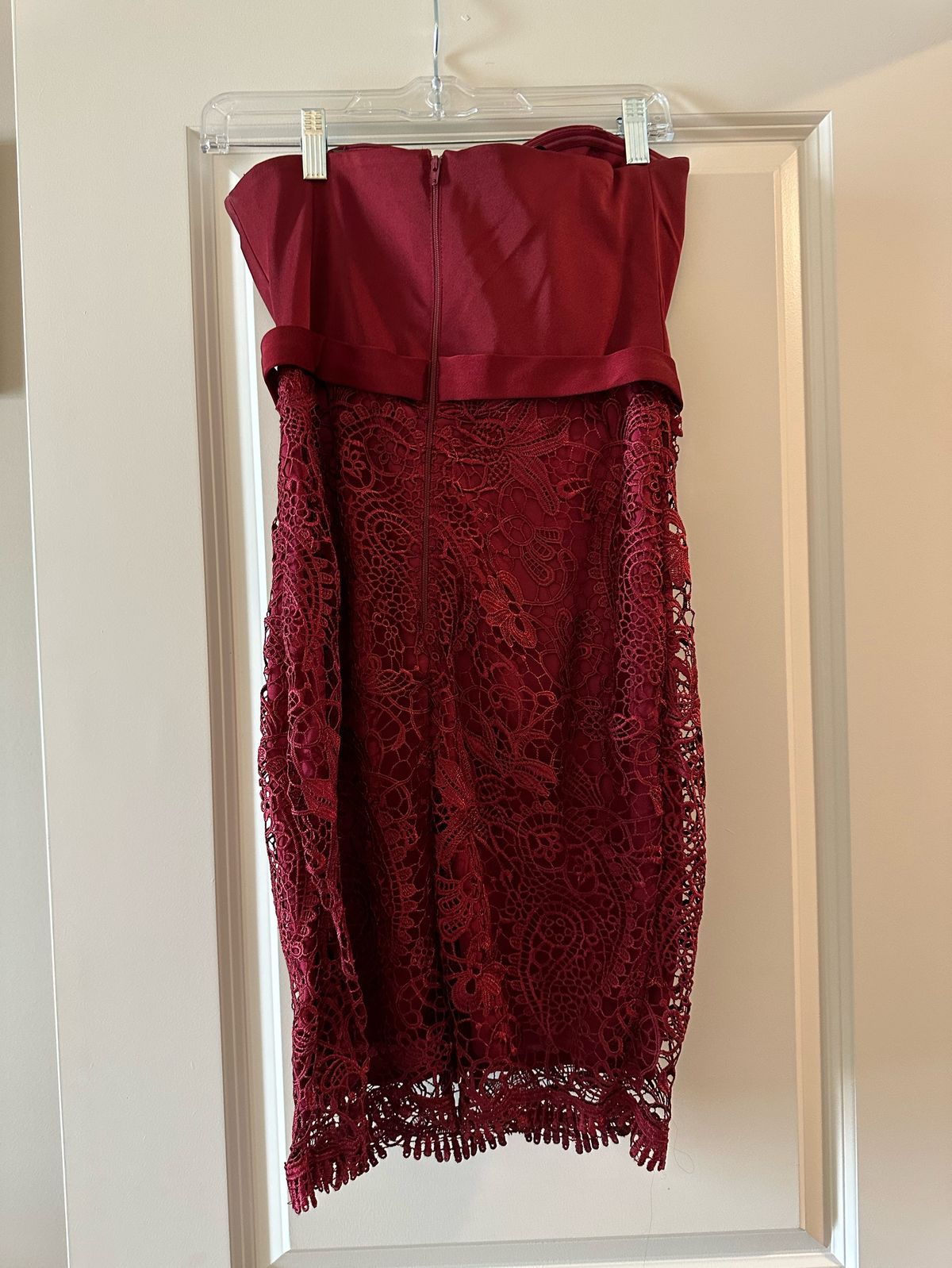 Size 4 Burgundy Red Cocktail Dress on Queenly