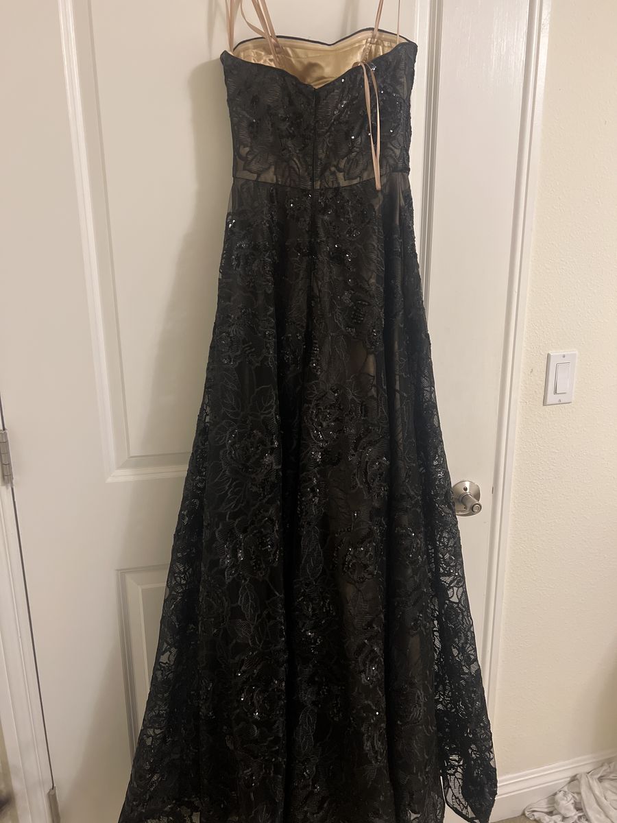 La Femme Size 0 Black A-line Dress on Queenly