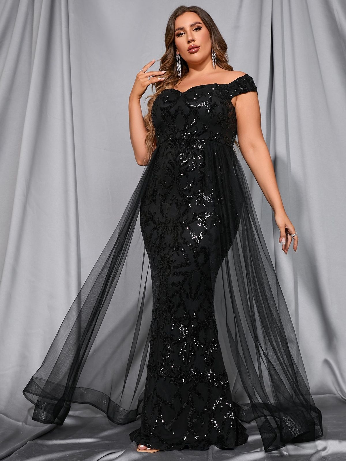 Style FSWD0465P Faeriesty Size 1X Prom Off The Shoulder Sequined Black Floor Length Maxi on Queenly