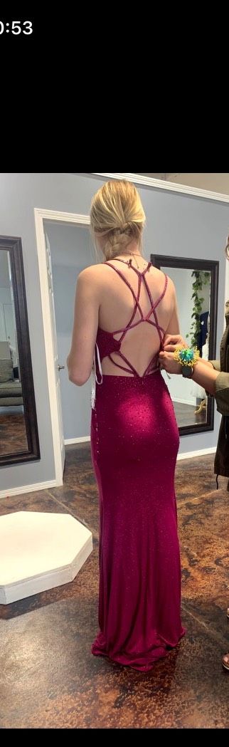 Size 2 Prom Sequined Pink Side Slit Dress on Queenly