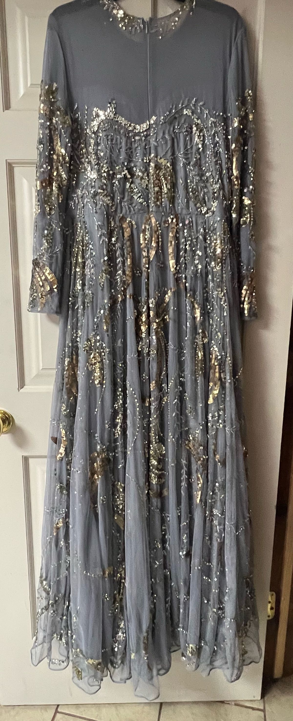 Mac Duggal Plus Size 16 Gray A-line Dress on Queenly