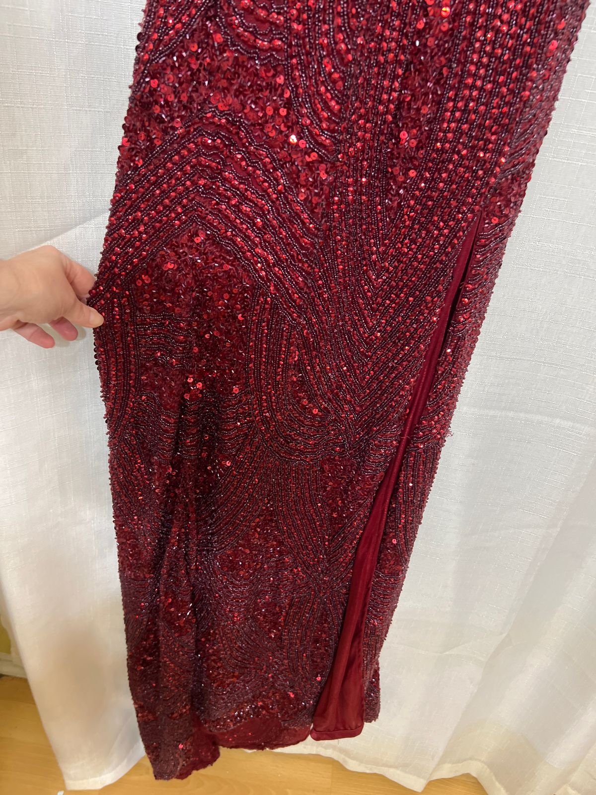 Primavera Size 4 Prom Red Floor Length Maxi on Queenly