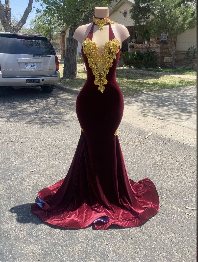 Custom made Size 4 Prom Red Mermaid Dress on Queenly