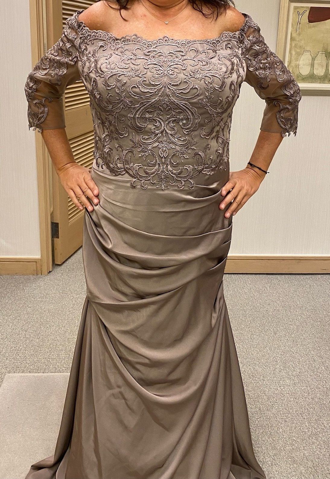 La Femme Size 14 Brown Mermaid Dress on Queenly