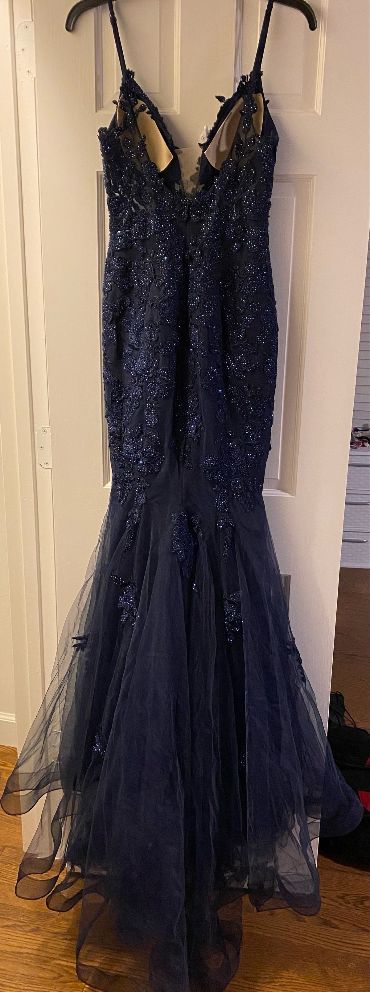 La Femme Size 0 Prom Navy Blue Mermaid Dress on Queenly