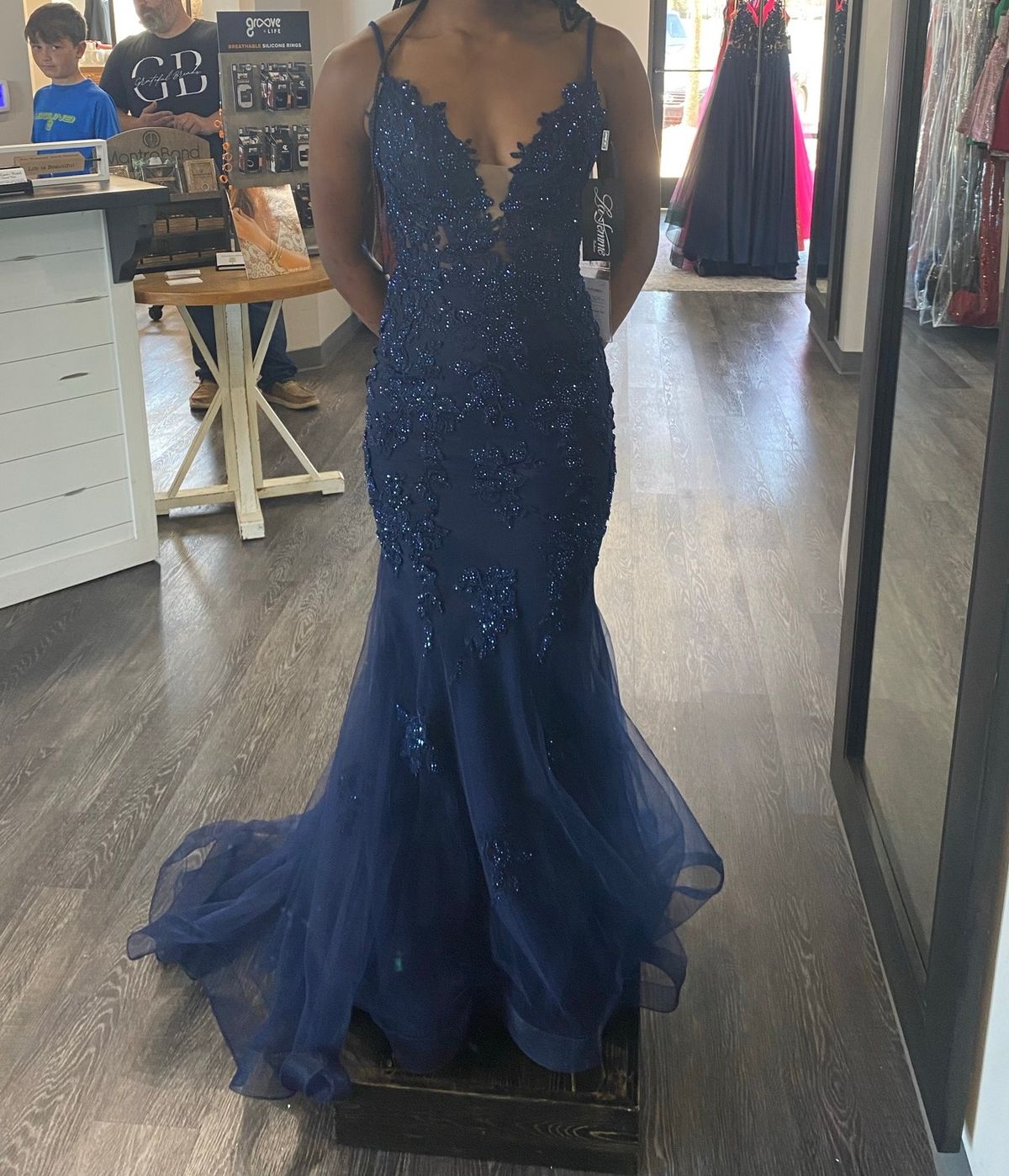 La Femme Size 0 Prom Navy Blue Mermaid Dress on Queenly
