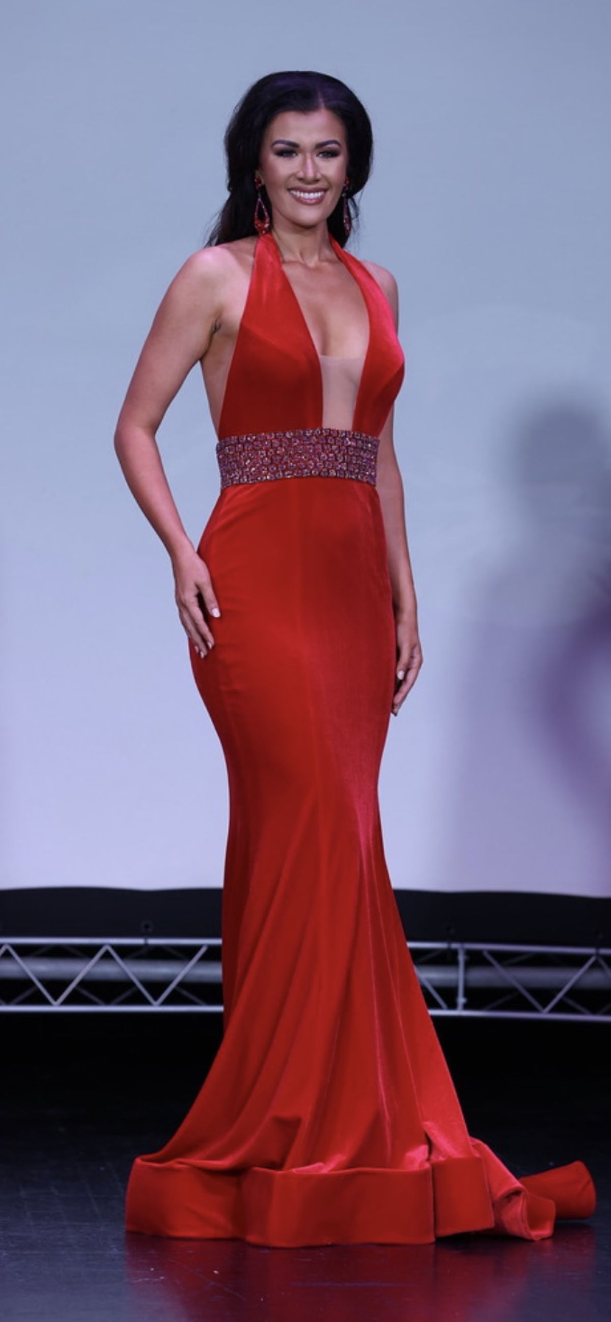 Jovani Size 6 Prom Plunge Velvet Red A-line Dress on Queenly