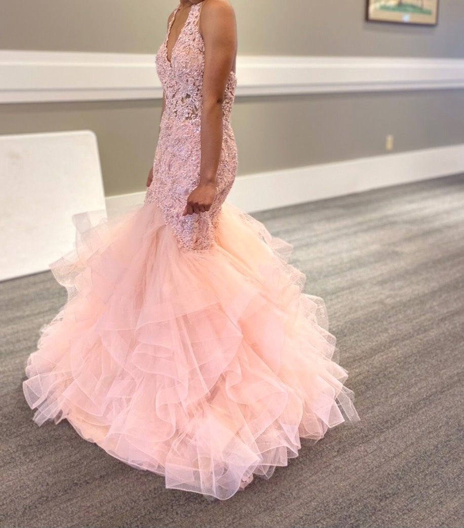 Girls Size 6 Prom Halter Lace Coral Ball Gown on Queenly