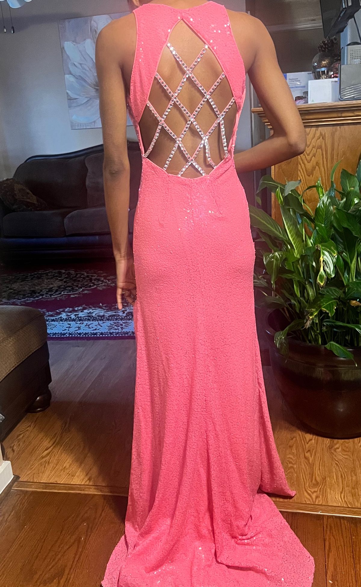 Size 2 Prom Sequined Coral Side Slit Dress on Queenly