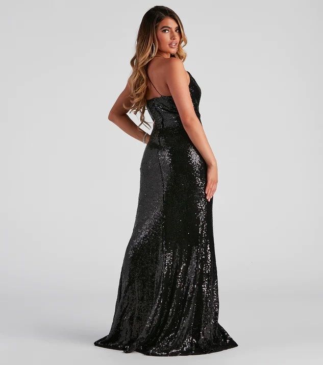 Windsor Size S Prom Black A-line Dress on Queenly