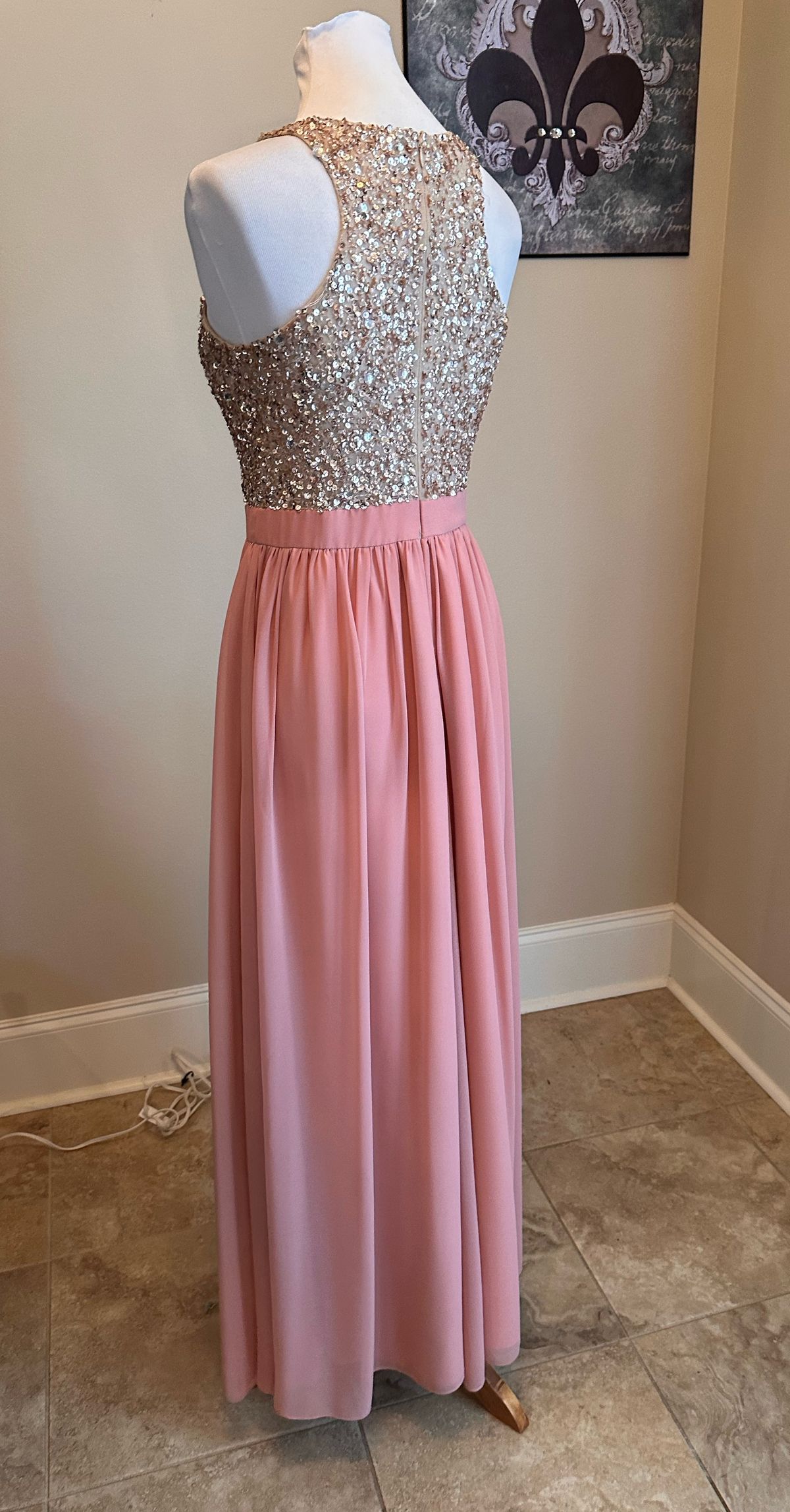 Size 8 Prom Sequined Coral A-line Dress on Queenly