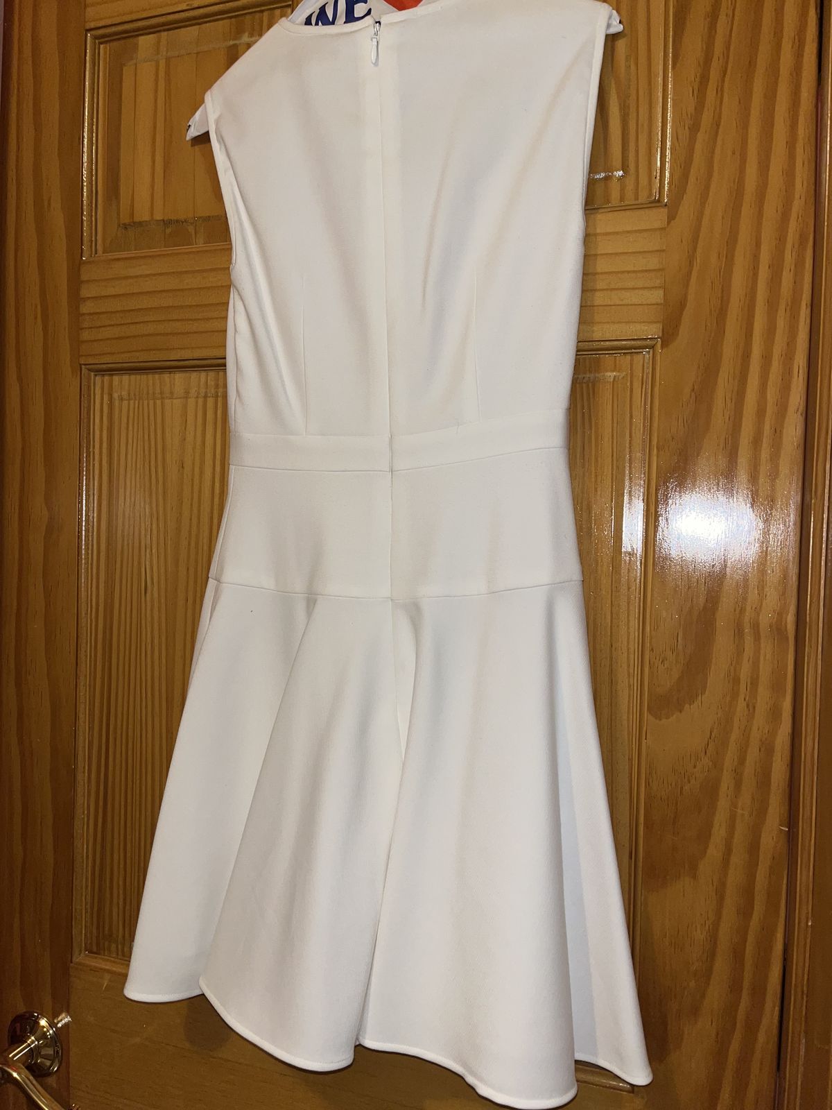 BCBGMaxazria Size 0 White Cocktail Dress on Queenly