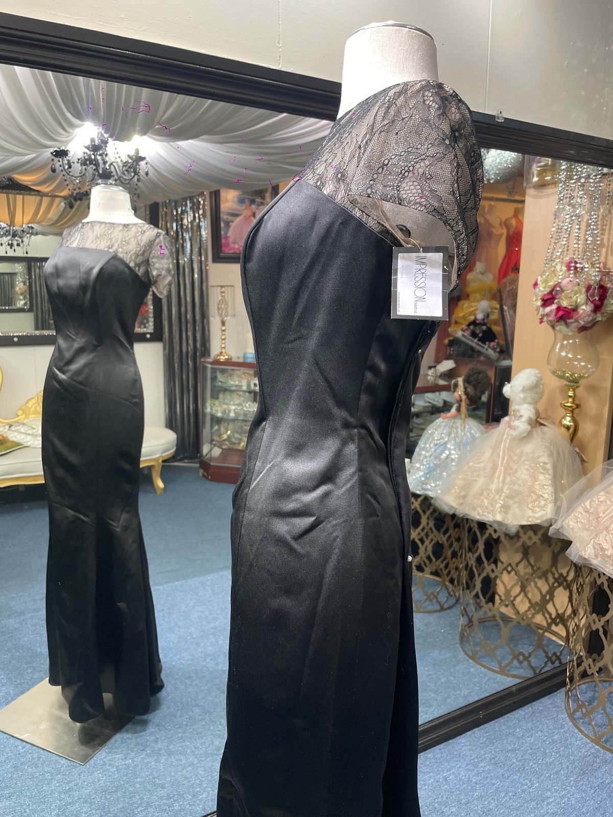 Size 14 Prom Black Side Slit Dress on Queenly