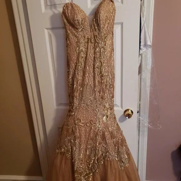 Size 4 Prom Strapless Gold Mermaid Dress on Queenly