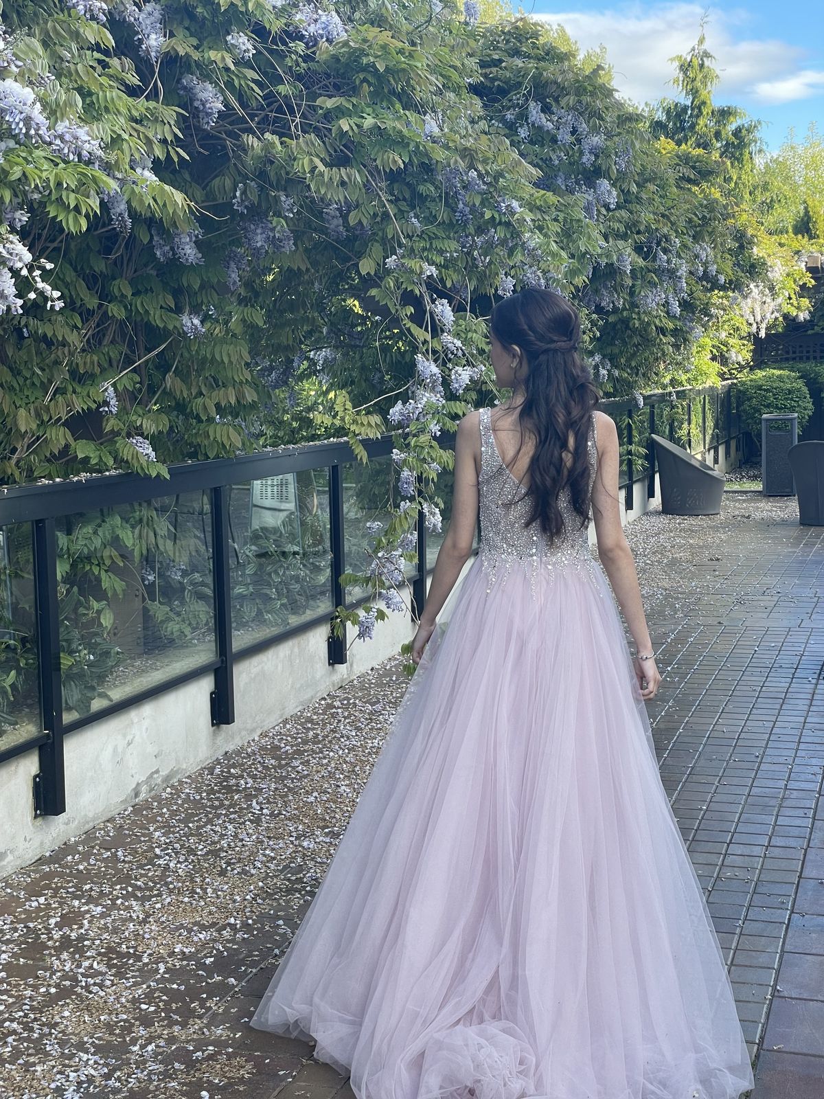 Size 0 Prom Light Pink Side Slit Dress on Queenly