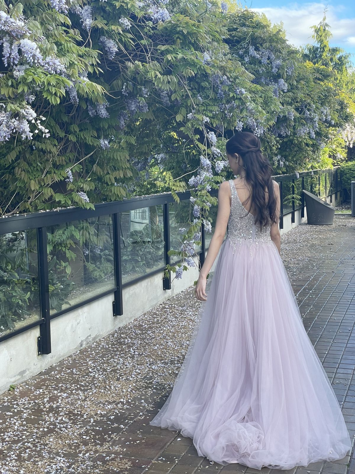 Size 0 Prom Light Pink Side Slit Dress on Queenly