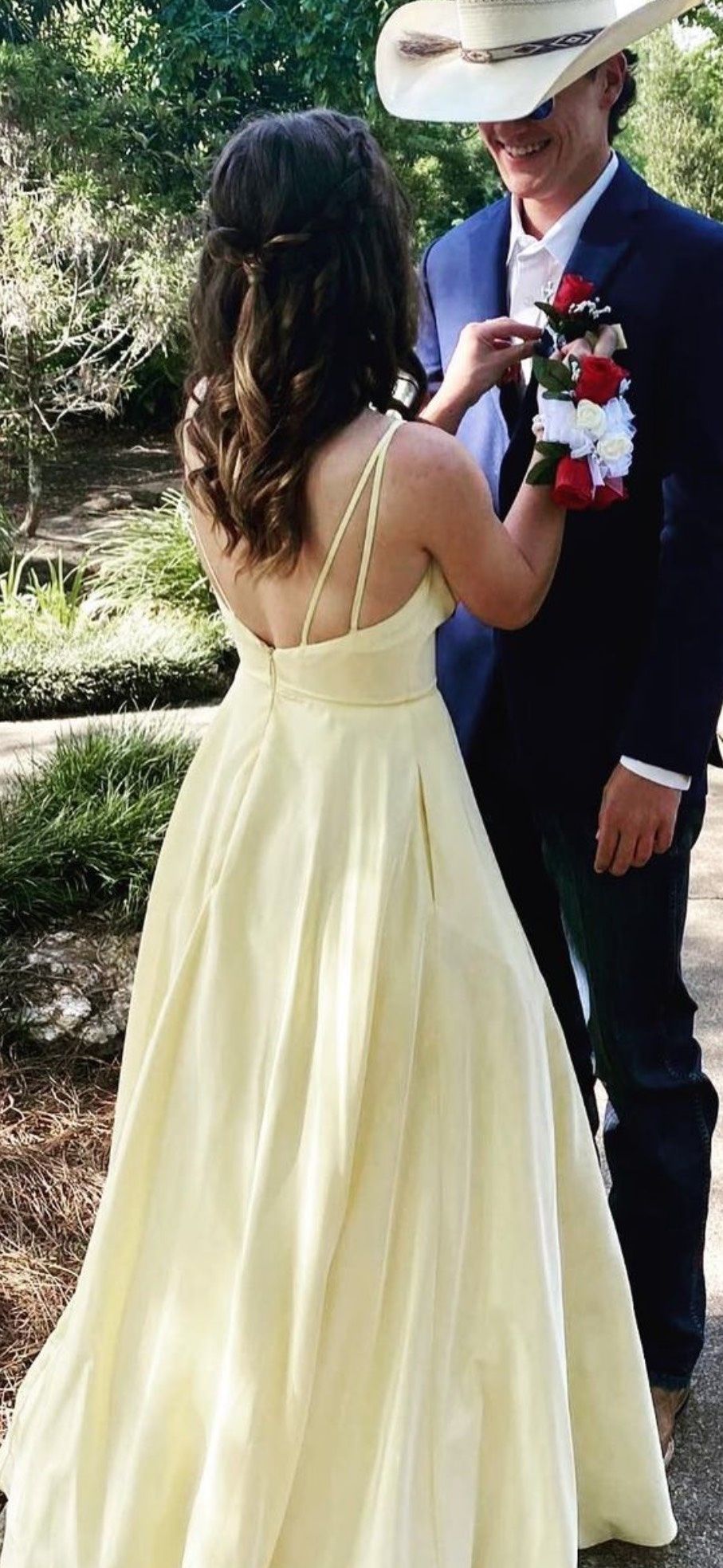 Sherri Hill Size 0 Prom Yellow Ball Gown on Queenly
