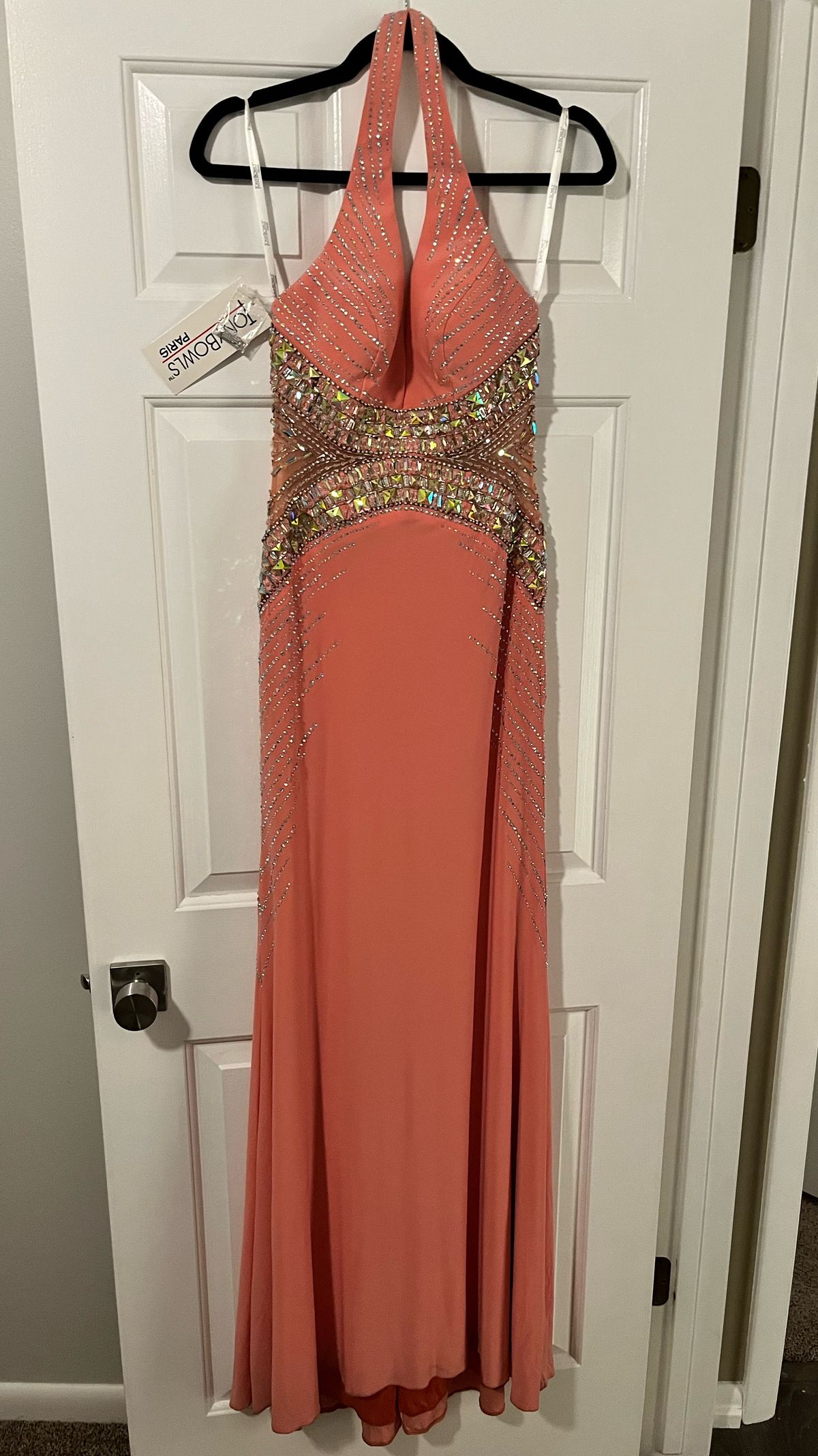 Tony Bowls Size 0 Prom Plunge Sequined Coral Floor Length Maxi on Queenly