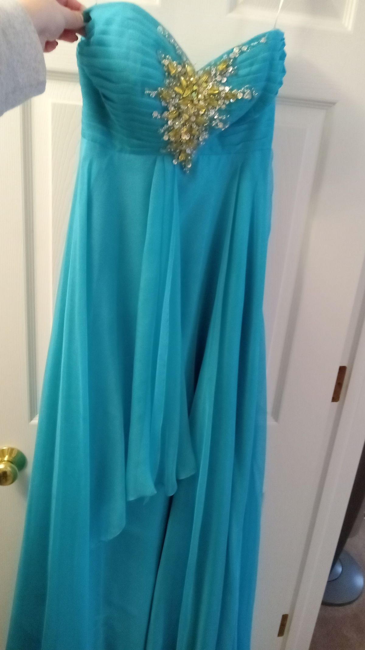 Size 4 Prom Strapless Light Blue Ball Gown on Queenly