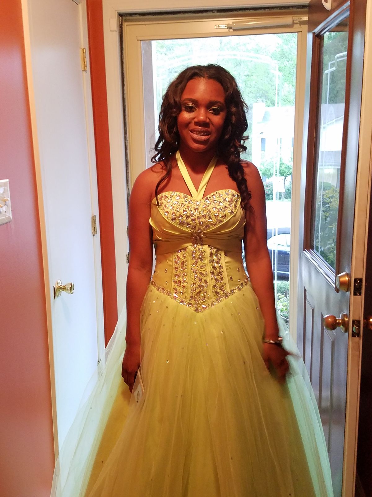 Size 6 Prom Green Ball Gown on Queenly