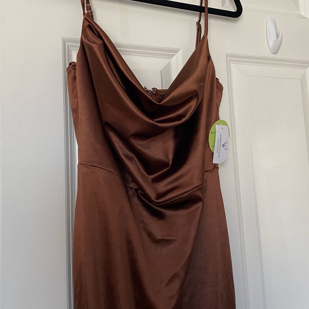 Windsor Size 10 Prom Brown Cocktail Dress on Queenly
