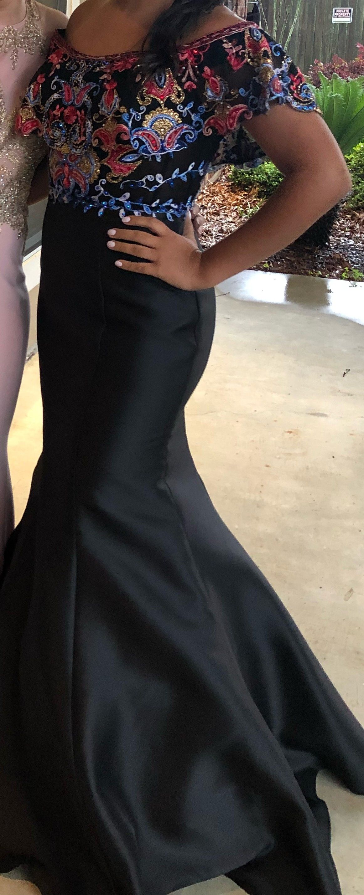 Ellie Wilde Size 8 Prom Black Mermaid Dress on Queenly