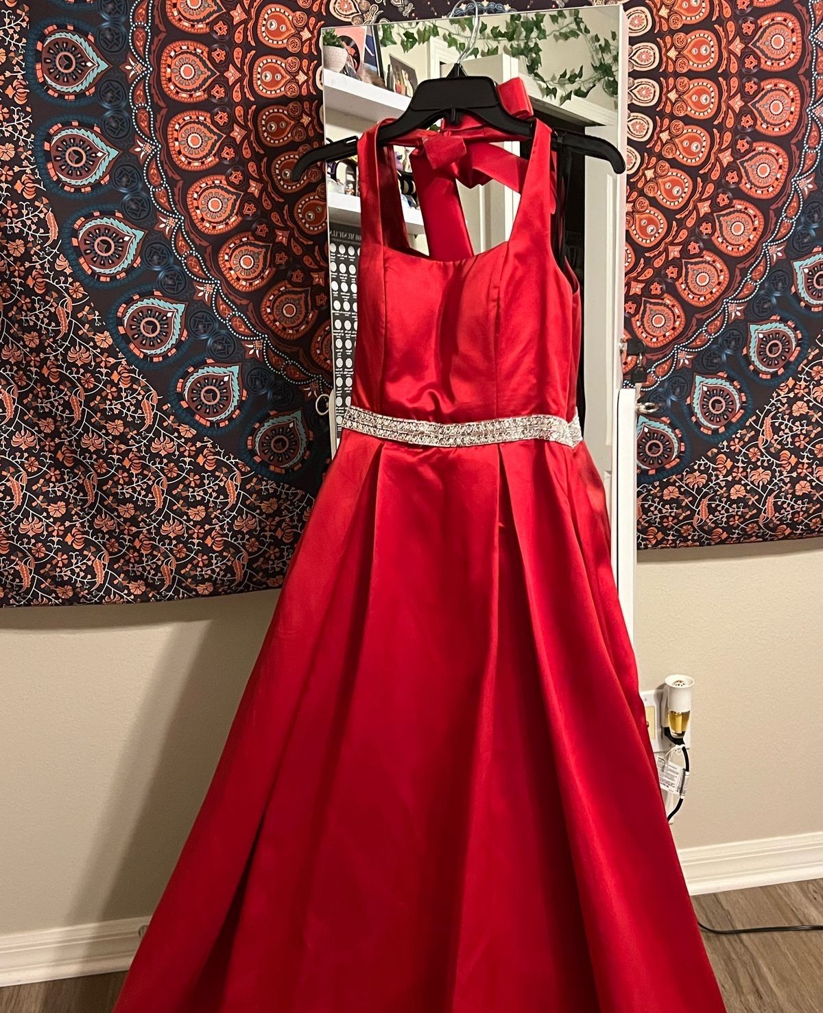 B. Darlin Size 6 Prom Halter Red Ball Gown on Queenly
