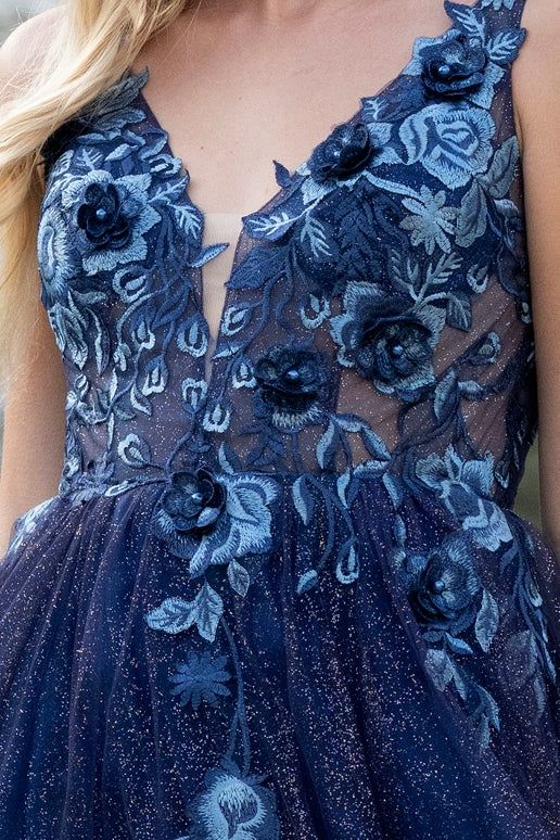 Style RIES_C899 Amelia Couture Size 2 Prom Floral Blue Ball Gown on Queenly