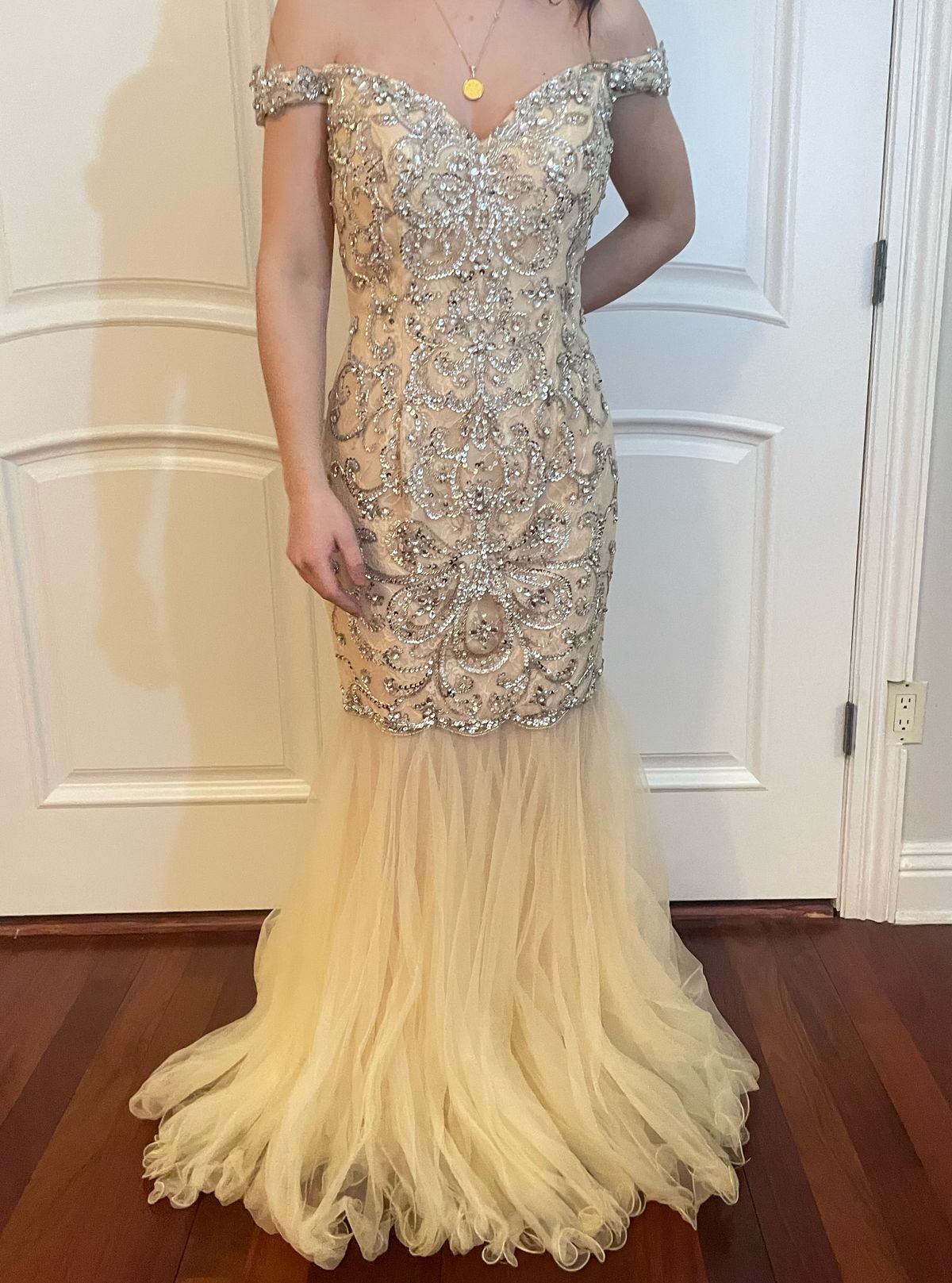 Mac Duggal Size 6 Prom Nude Mermaid Dress on Queenly