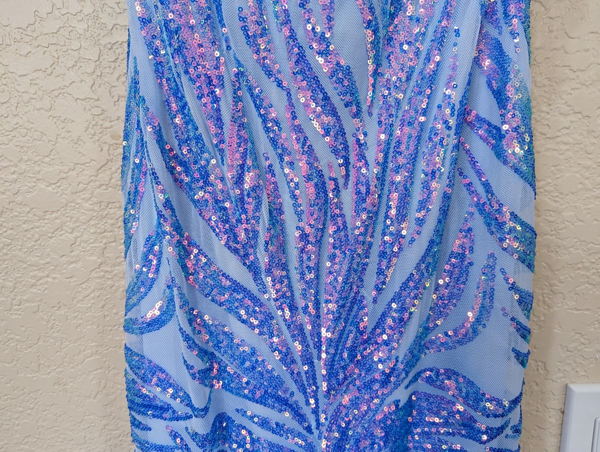 Style Periwinkle Blue Sequined Strapless Sweetheart Neckline Mermaid Gown Amelia  Size 6 Prom Strapless Sequined Light Blue Mermaid Dress on Queenly