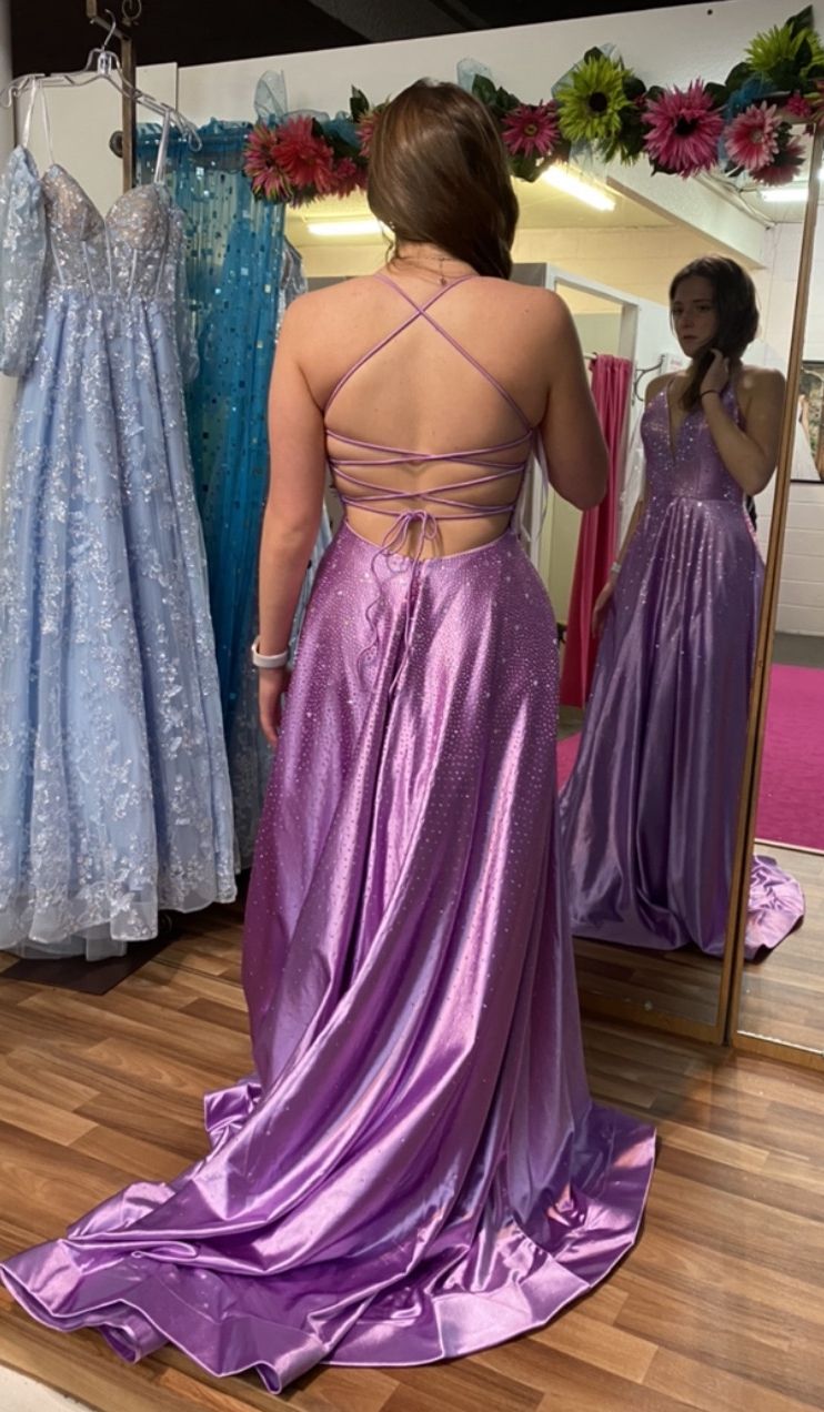 Style 55047 Sherri Hill Girls Size 2 Purple A-line Dress on Queenly