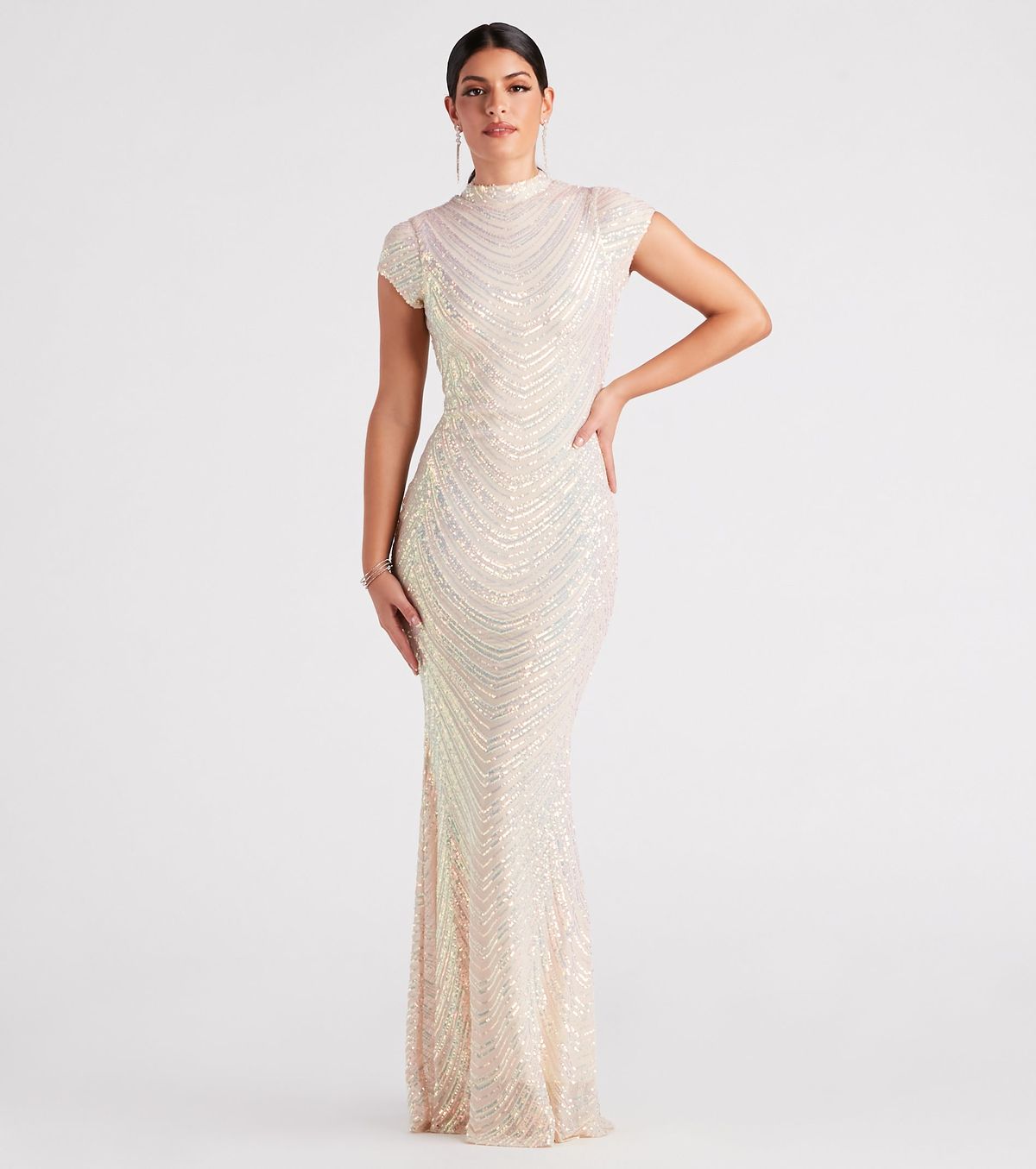 Style 05002-7084 Windsor Size L Prom Cap Sleeve Sequined White Mermaid Dress on Queenly