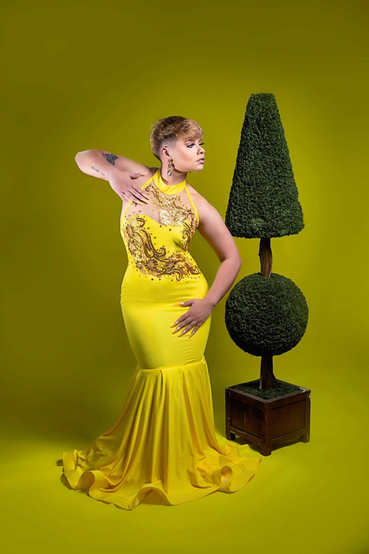 MYSTiiK Styles  Size 8 Prom Halter Yellow Mermaid Dress on Queenly